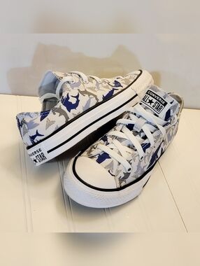 Converse Chuck Taylor All Star Low 'Shark Bite OX' 666890F Size 4